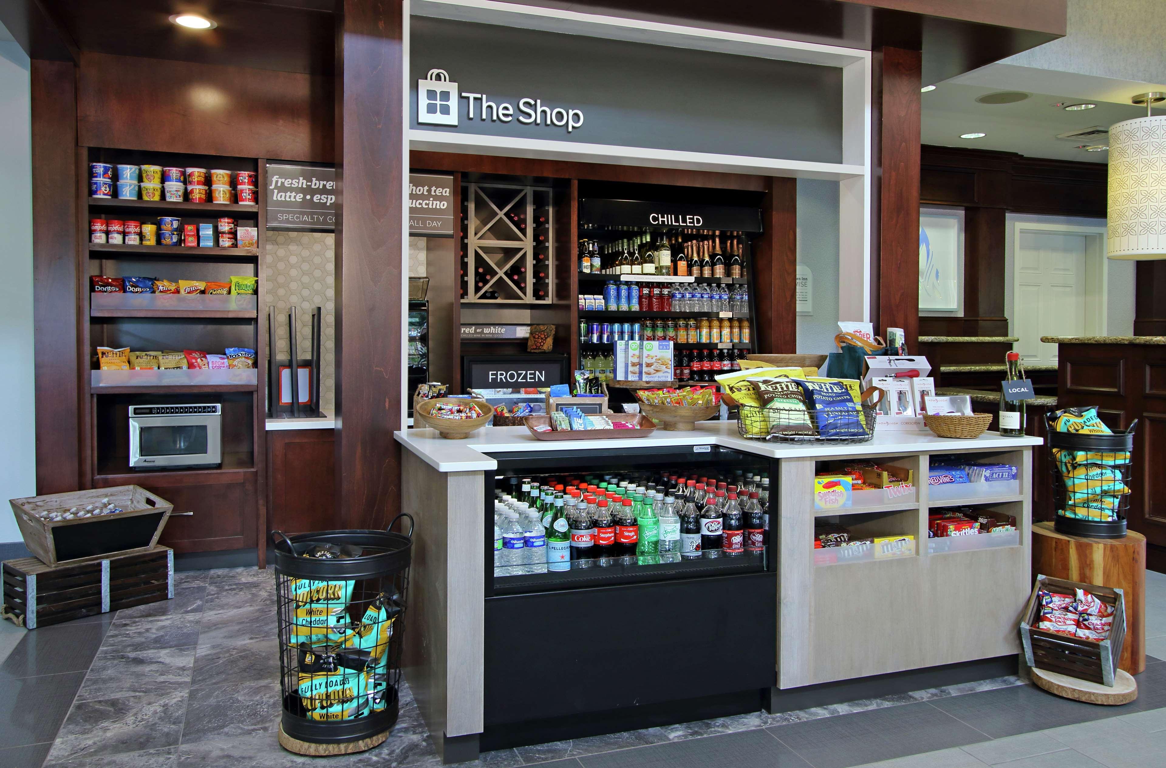 Hilton Garden Inn Sonoma County Airport Санта-Роза Екстер'єр фото