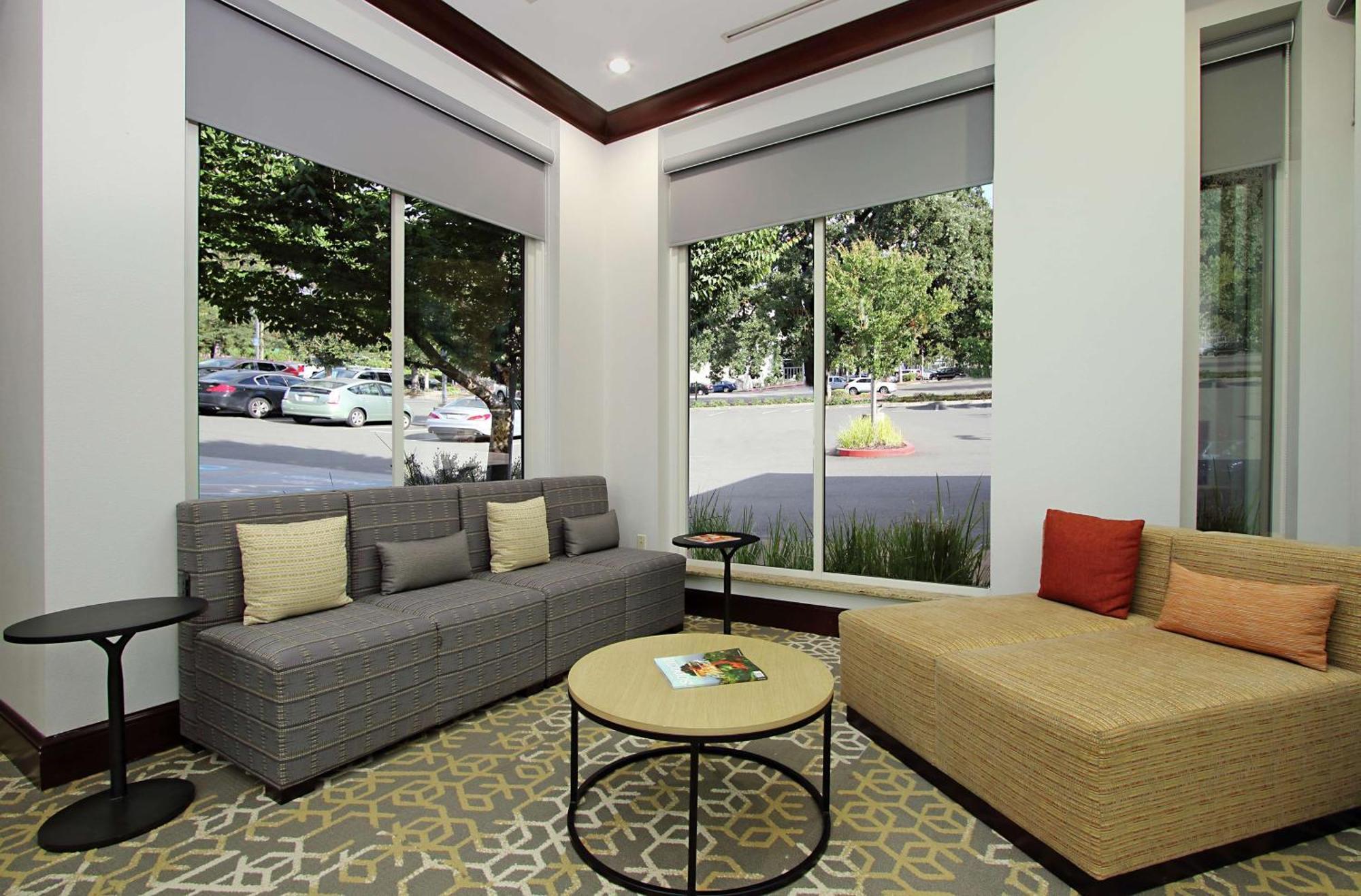 Hilton Garden Inn Sonoma County Airport Санта-Роза Екстер'єр фото